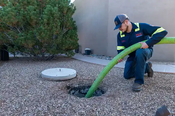 septic tank services Hurricane